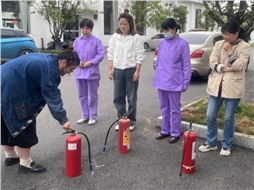 華遠康養(yǎng)筑牢安全防線，全面開展消防安全大檢查